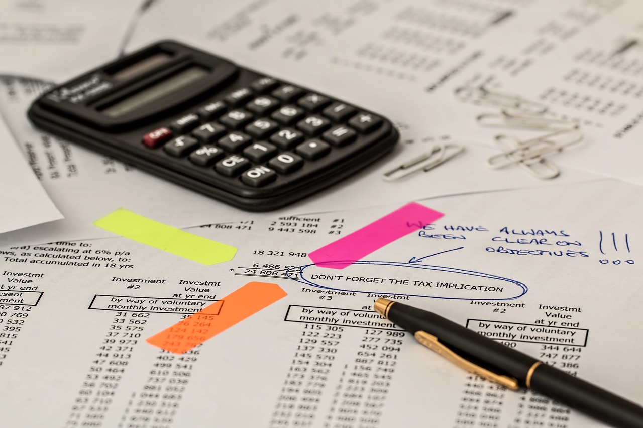 découvrez tout ce qu'il faut savoir sur l'impôt des entreprises : définitions, obligations fiscales, stratégies d'optimisation et conseils pour la gestion de vos taxes professionnelles.