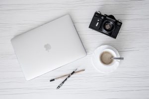 découvrez le concept de minimum viable product (mvp) et apprenez comment développer une version simplifiée de votre produit pour tester rapidement vos idées sur le marché, recueillir des retours d'utilisateurs et optimiser vos chances de succès.