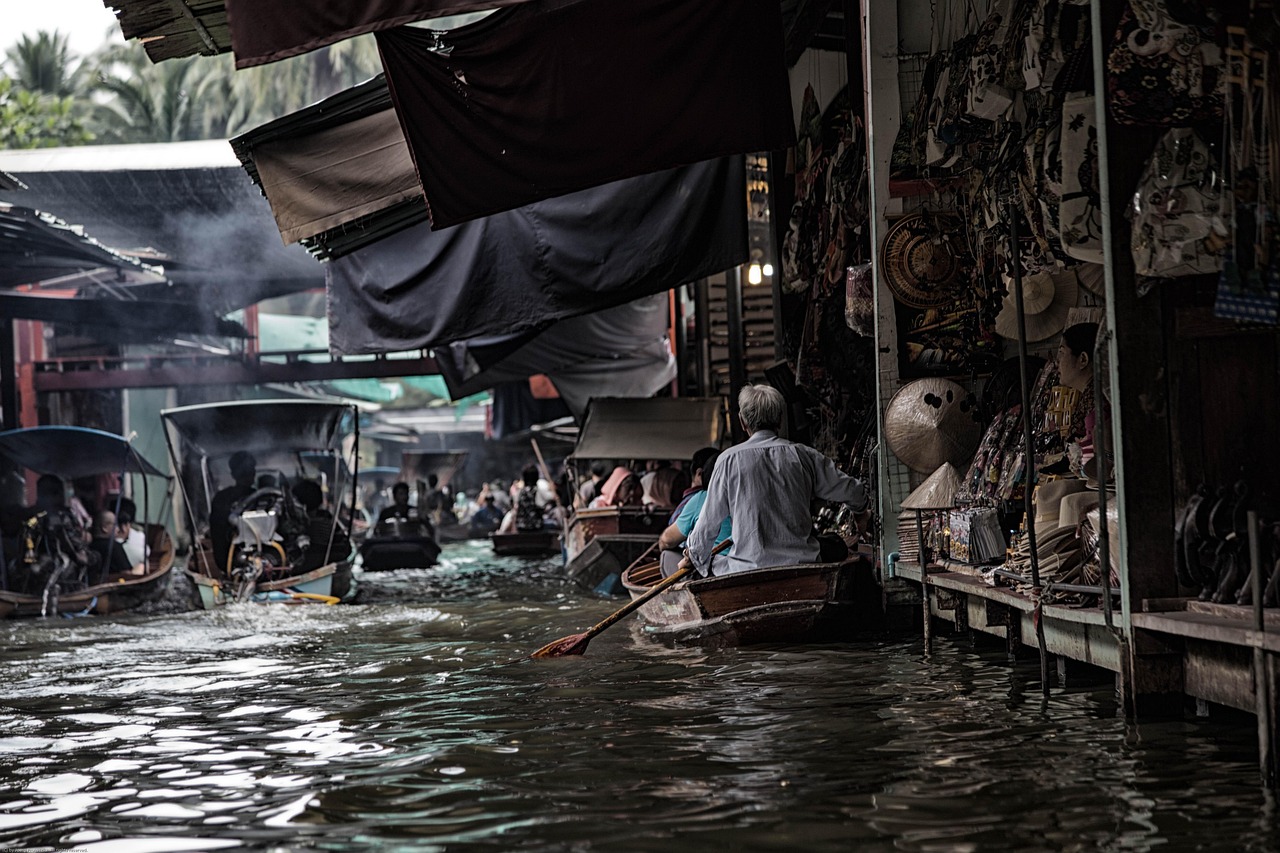 découvrez comment les disruptions de marché redéfinissent les règles du jeu dans divers secteurs. analyse des tendances actuelles, des conséquences sur les entreprises et des stratégies pour s'adapter à un environnement en constante évolution.