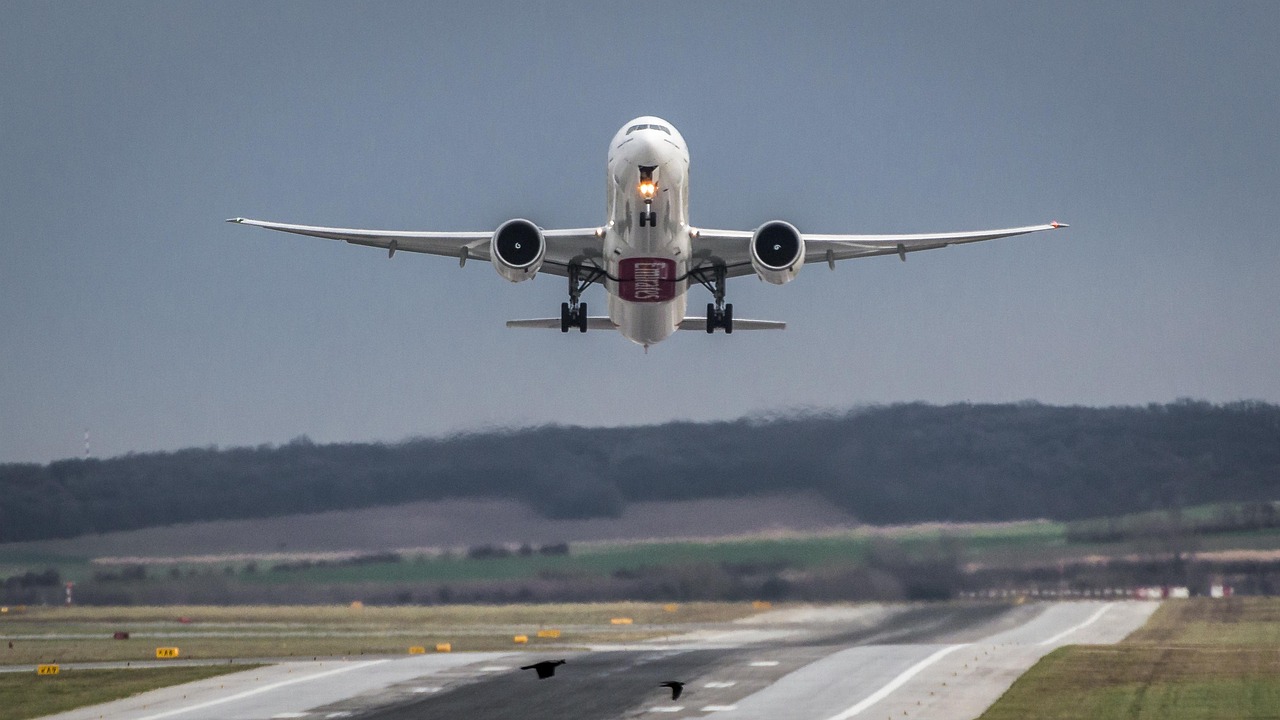 découvrez airbus, leader mondial de l'aéronautique, de l'espace et des services associés. informations sur les avions commerciaux, innovations, actualités et carrières chez airbus.
