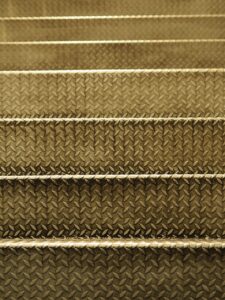 d&eacute;couvrez nos tapis antid&eacute;rapants con&ccedil;us pour offrir s&eacute;curit&eacute; et stabilit&eacute; dans tous vos espaces. id&eacute;als pour pr&eacute;venir les glissades et assurer un maintien optimal.